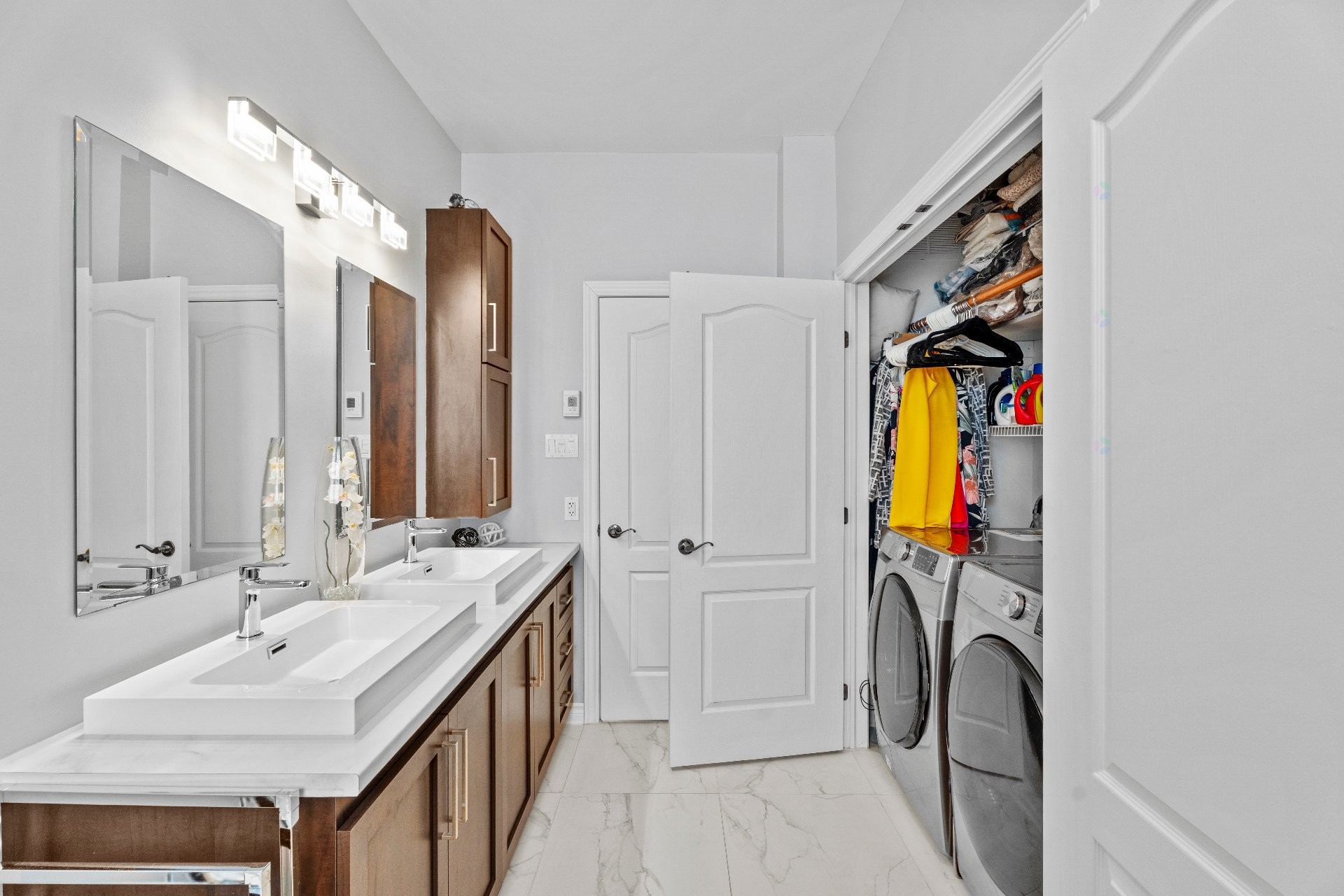 Salle de bains - 149 - A Av. Du Sablon, Bois-Des-Filion, QC - Indoor Photo Showing Laundry Room