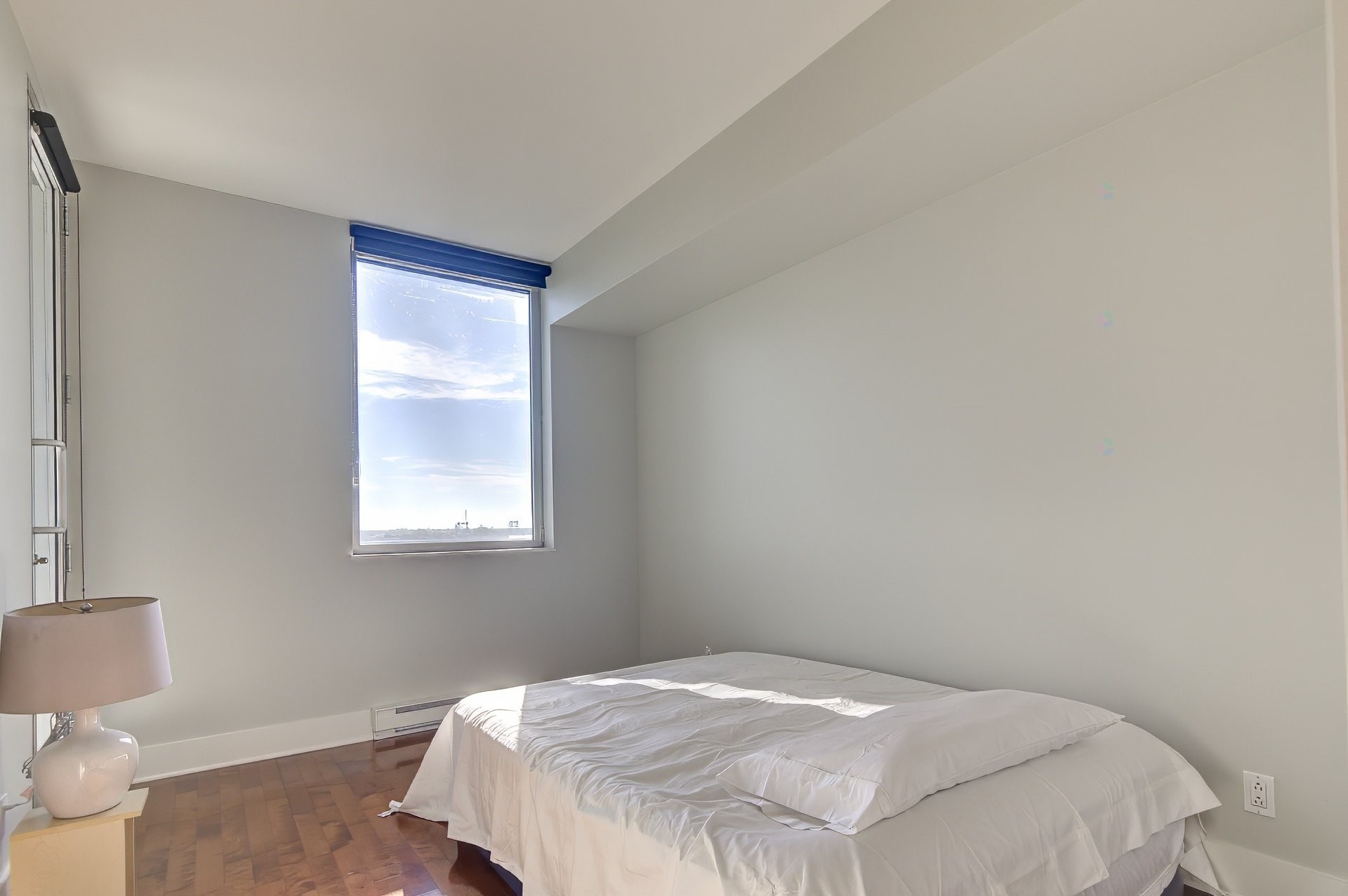 Bedroom - 704-801 Rue De La Commune E., Montréal (Ville-Marie), QC - Indoor Photo Showing Bedroom
