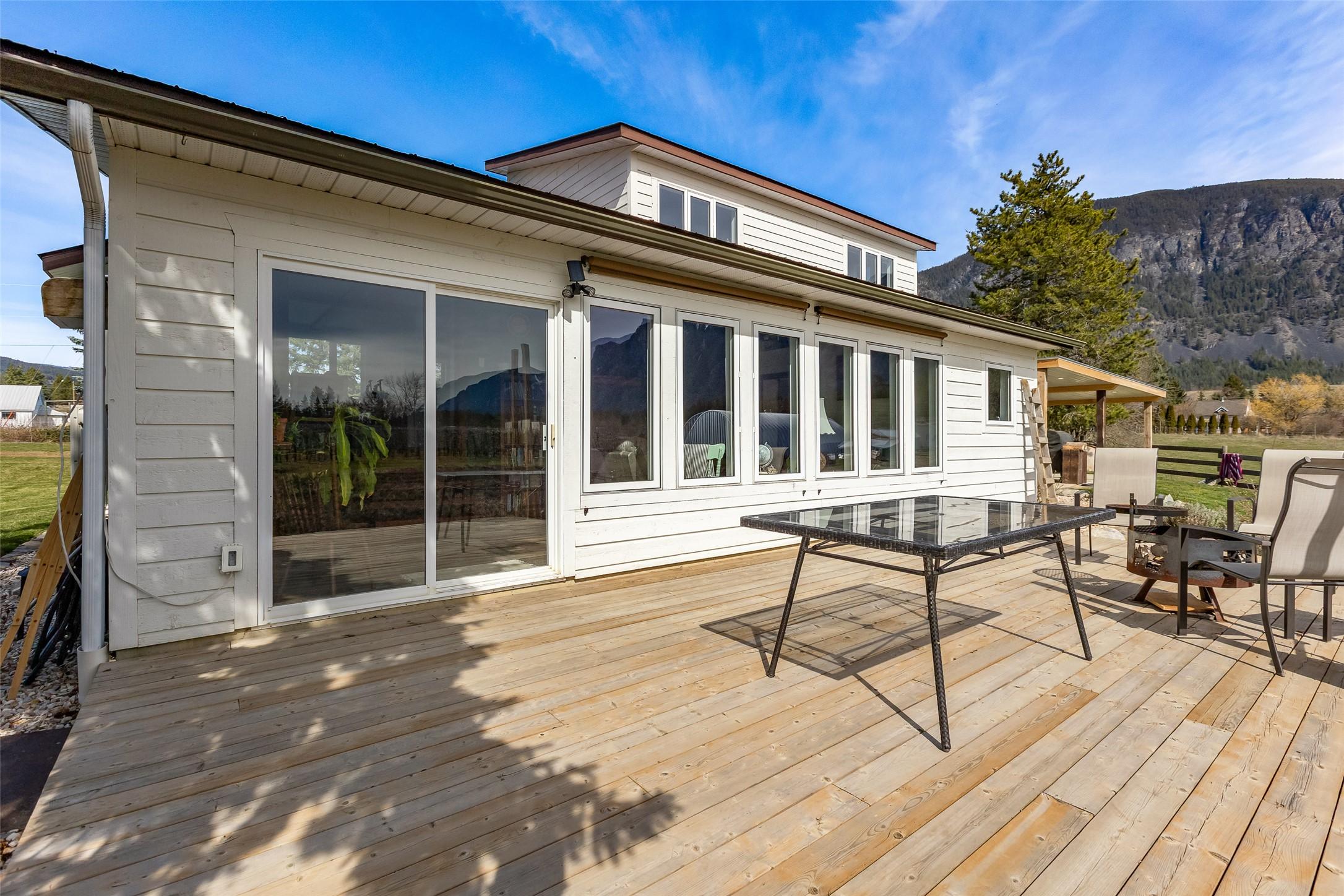 3955 46Th Street, Creston, BC - Outdoor With Deck Patio Veranda With Exterior
