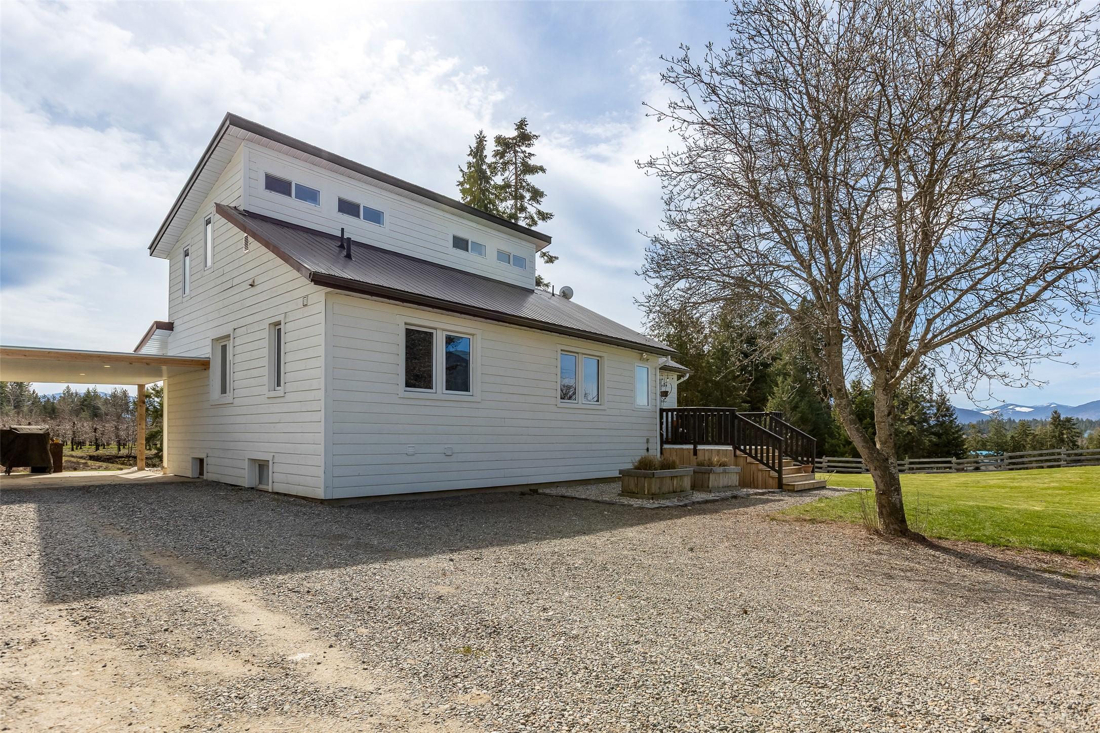 3955 46Th Street, Creston, BC - Outdoor