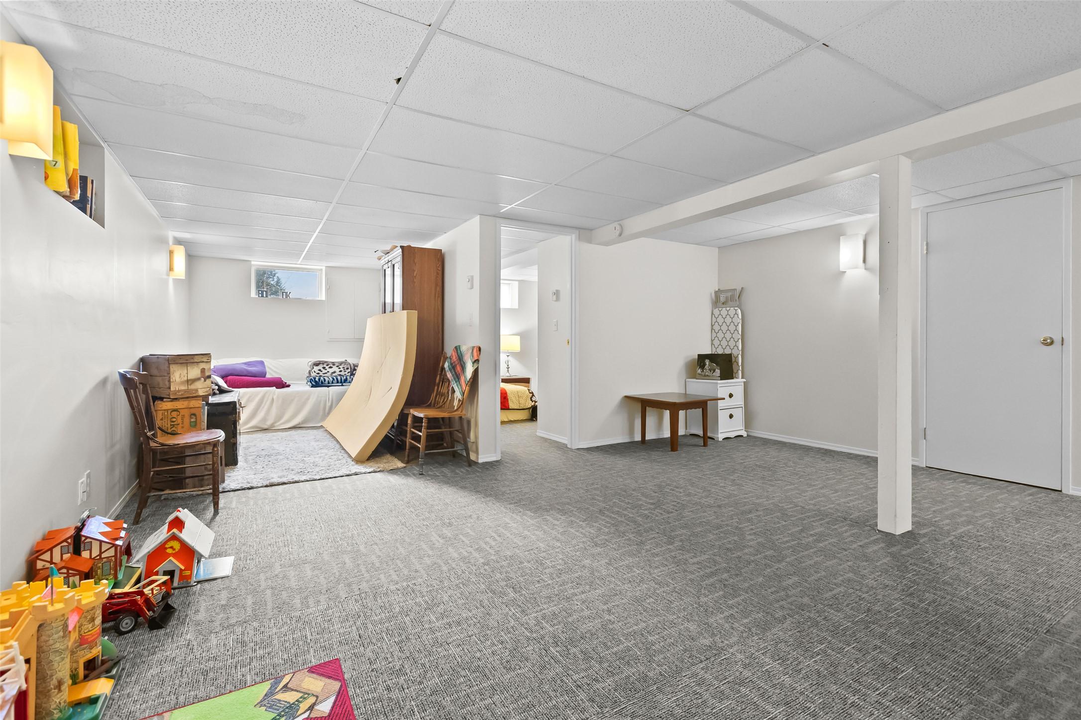 3955 46Th Street, Creston, BC - Indoor