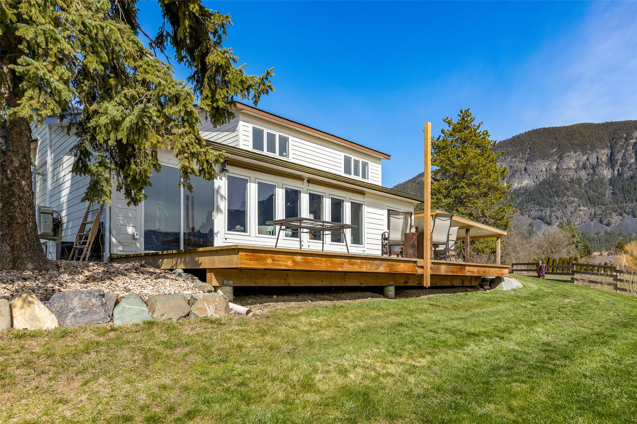 3955 46Th Street, Creston, BC - Outdoor With Deck Patio Veranda