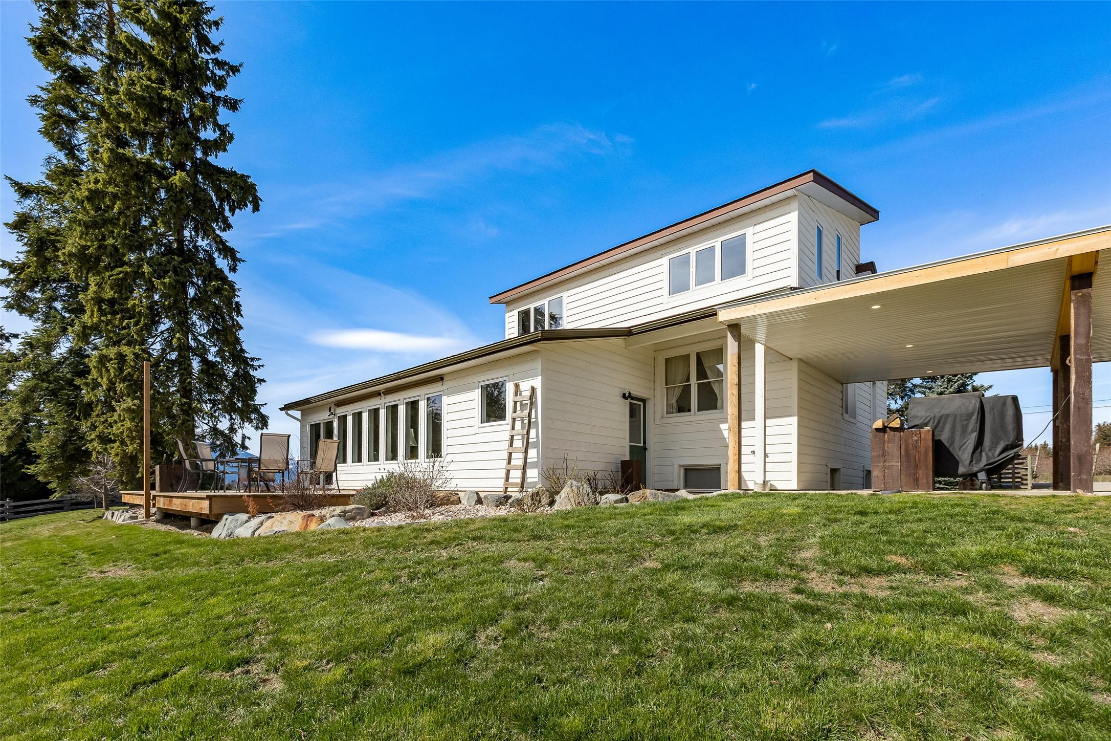 3955 46Th Street, Creston, BC - Outdoor