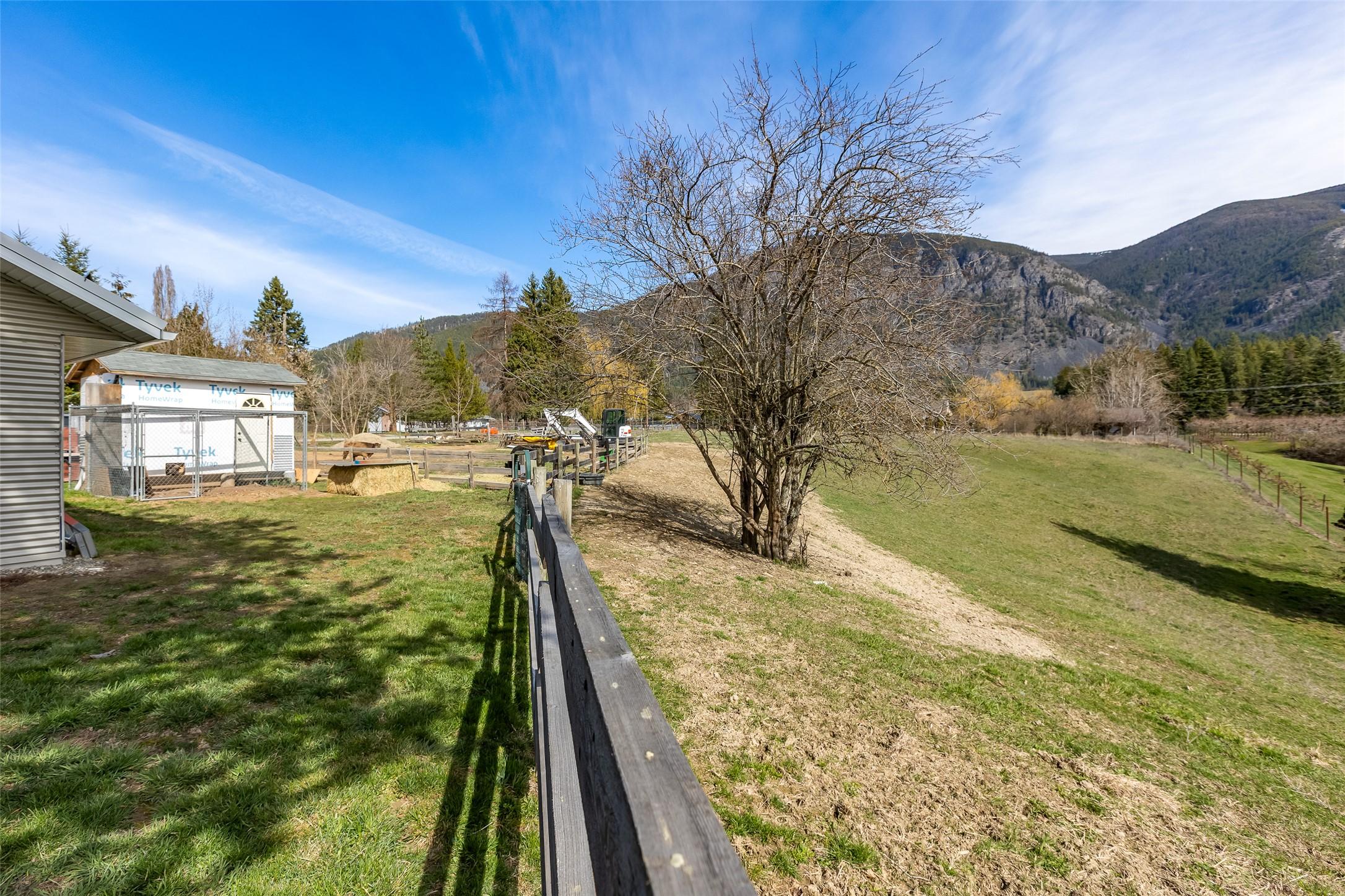 3955 46Th Street, Creston, BC - Outdoor With View