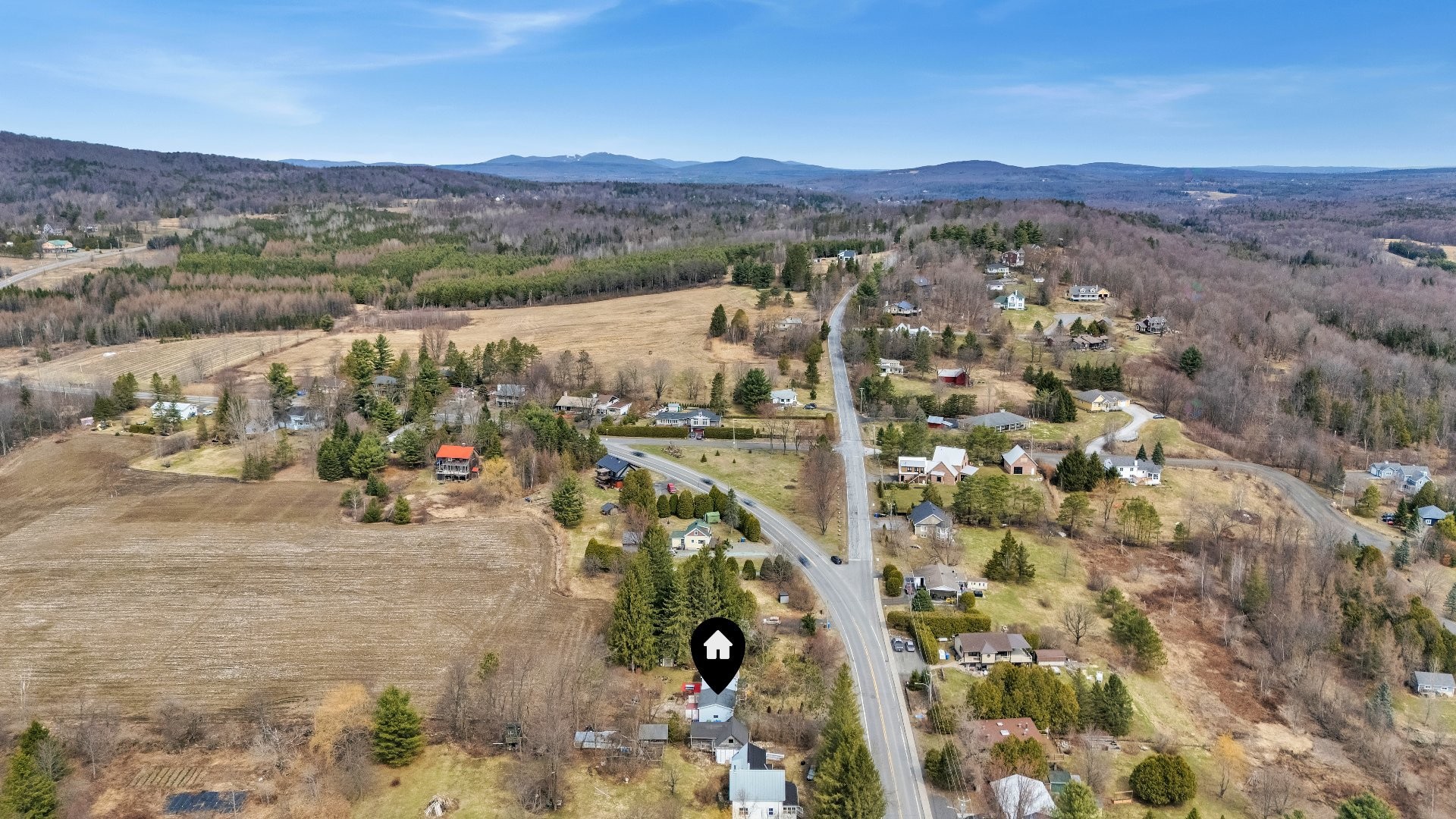 Aerial View - 97 Rue Principale N., Sutton, QC - Outdoor With View
