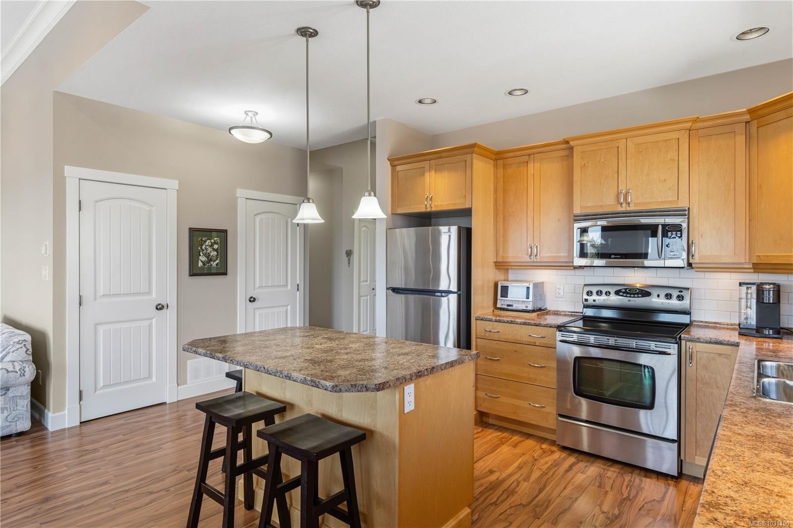 505 Hall Rd, Ladysmith, BC