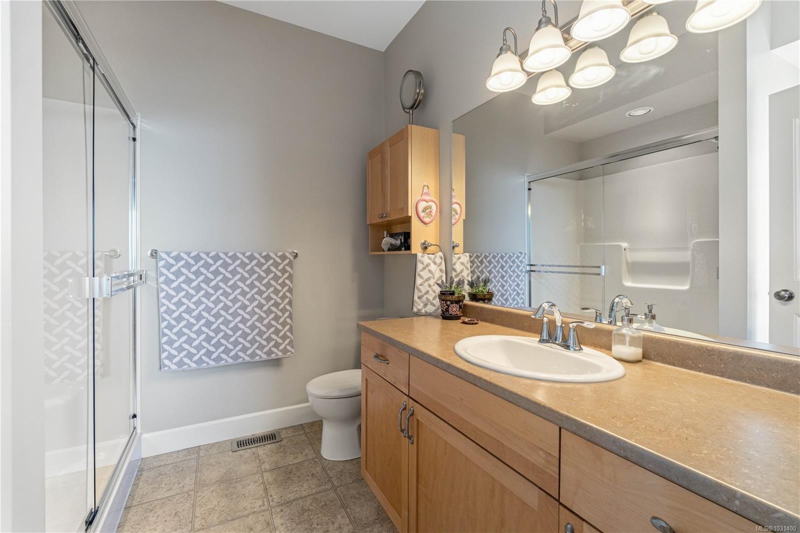 505 Hall Rd, Ladysmith, BC