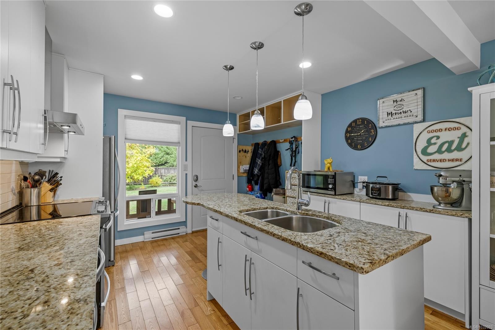 2920 Marshall Rd, Qualicum Beach, BC