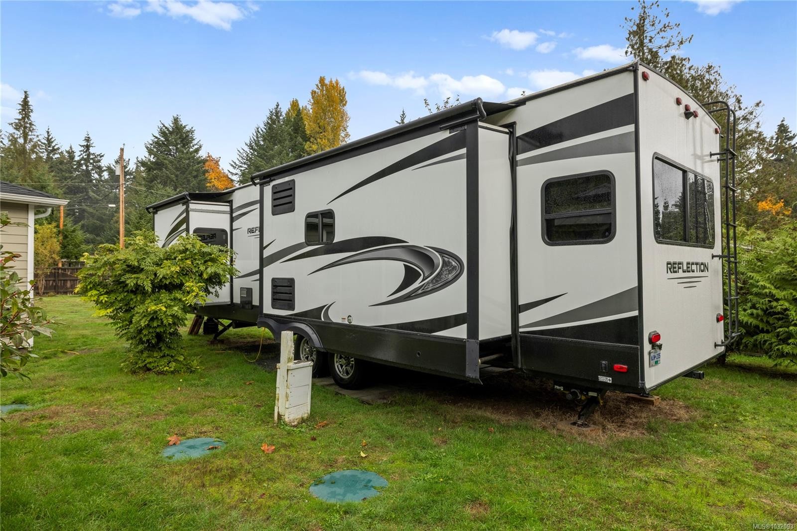 2920 Marshall Rd, Qualicum Beach, BC