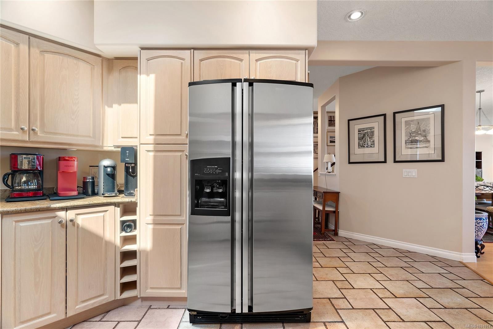 10007 Third St, Sidney, BC