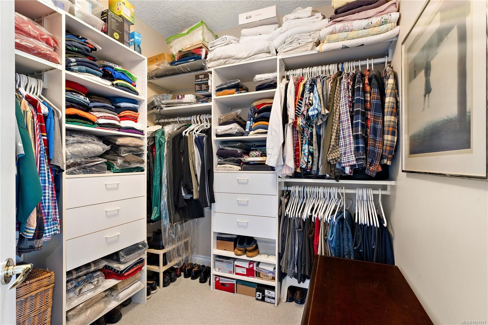 10007 Third St, Sidney, BC