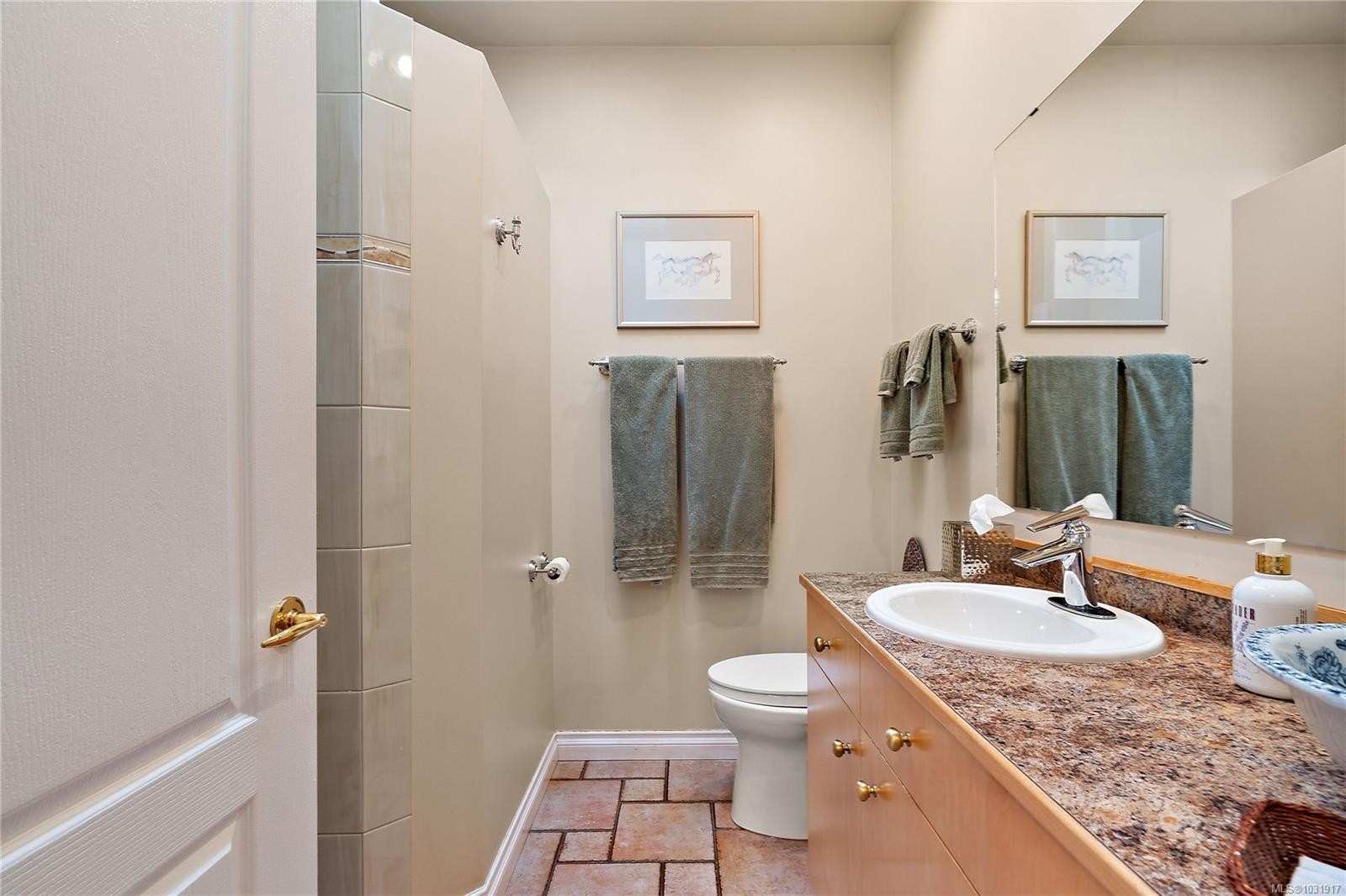 10007 Third St, Sidney, BC