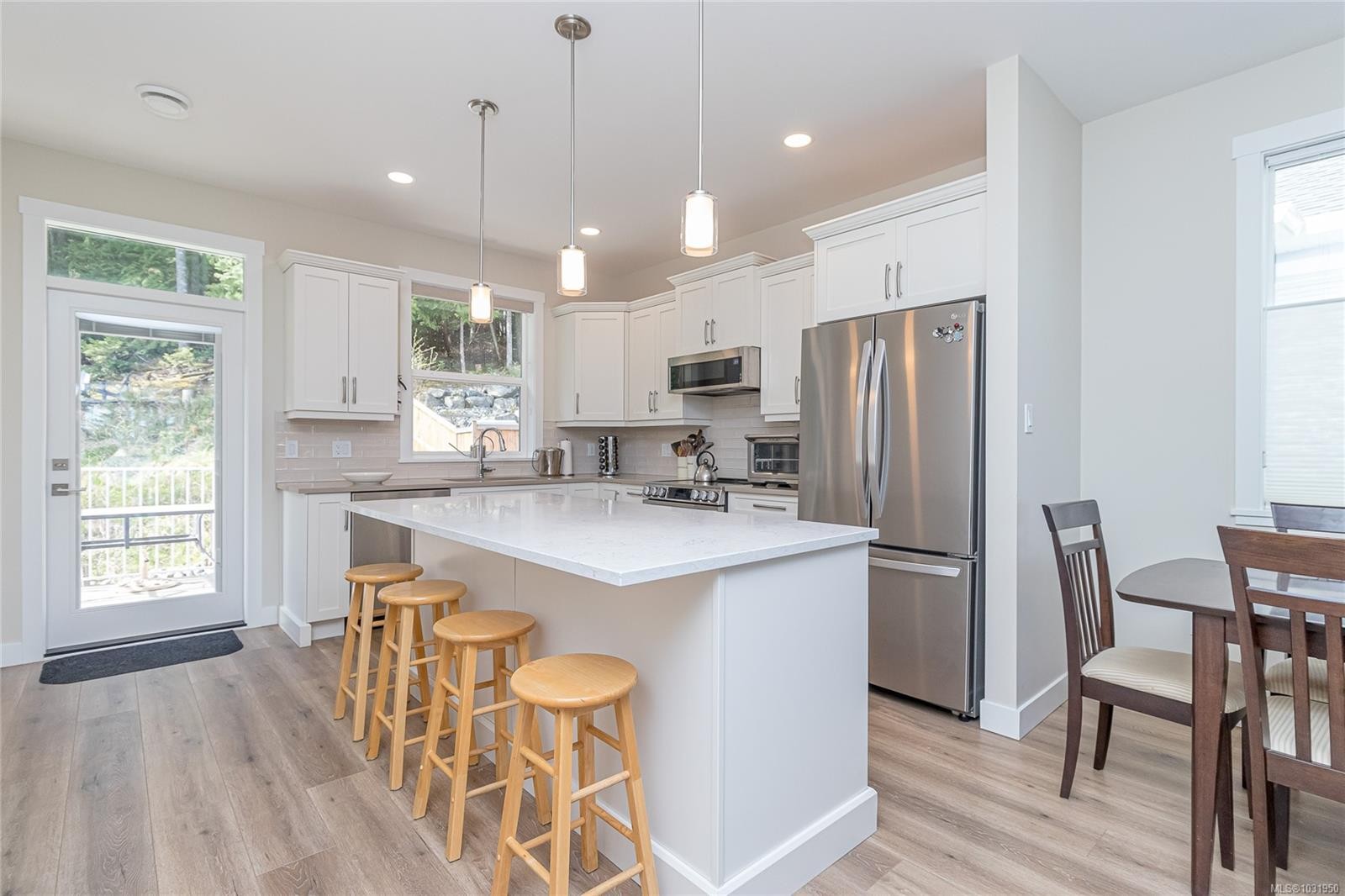 944 Craig Rd, Ladysmith, BC