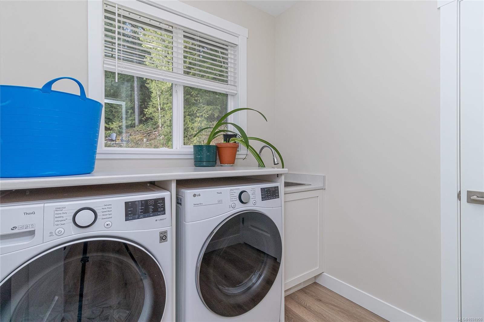 944 Craig Rd, Ladysmith, BC