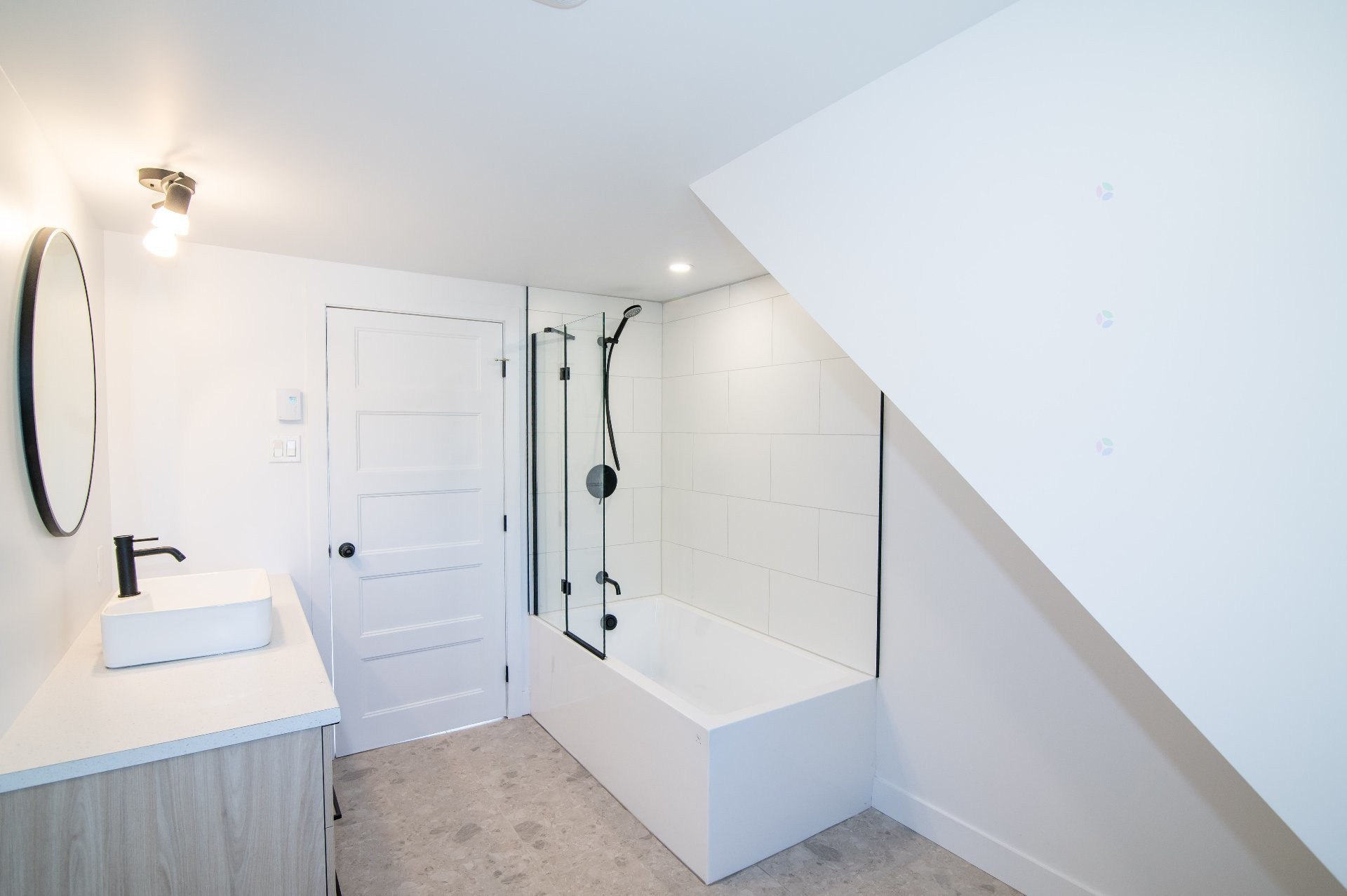Bathroom - 491 Boul. Nilus-Leclerc, L'Islet, QC - Indoor Photo Showing Other Room