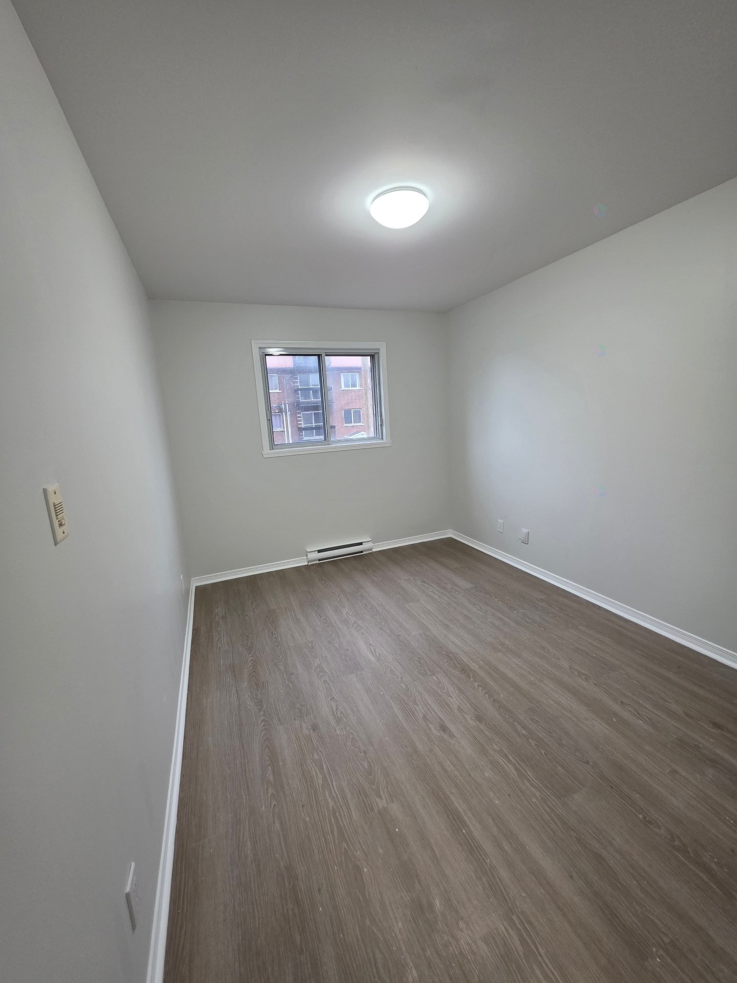 Bedroom - 104-520 Rue Varennes, Longueuil (Le Vieux-Longueuil), QC - Indoor Photo Showing Other Room