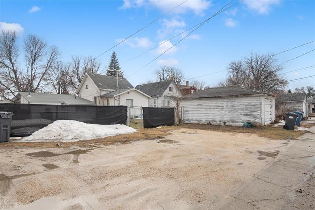 1007 Aberdeen Ave, Winnipeg, MB