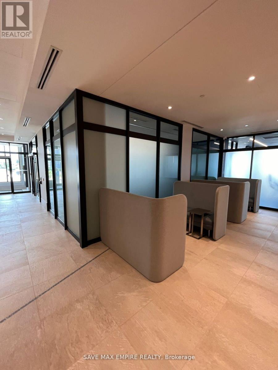 502 - 385 Winston Road, Grimsby, ON - Indoor Photo Showing Other Room