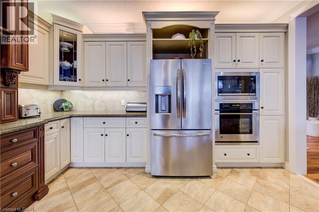 11 Tremaine Drive, Kitchener, ON - Indoor Photo Showing Kitchen