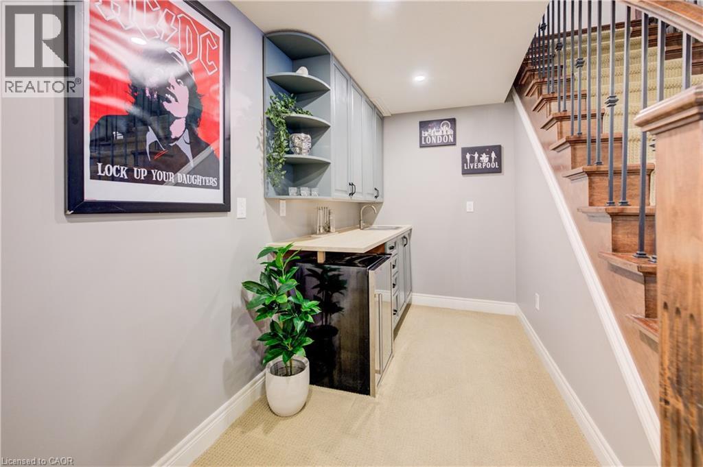 11 Tremaine Drive, Kitchener, ON - Indoor