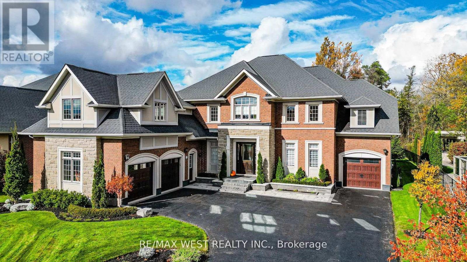 18 Wyndance Way, Uxbridge, ON - Outdoor With Facade