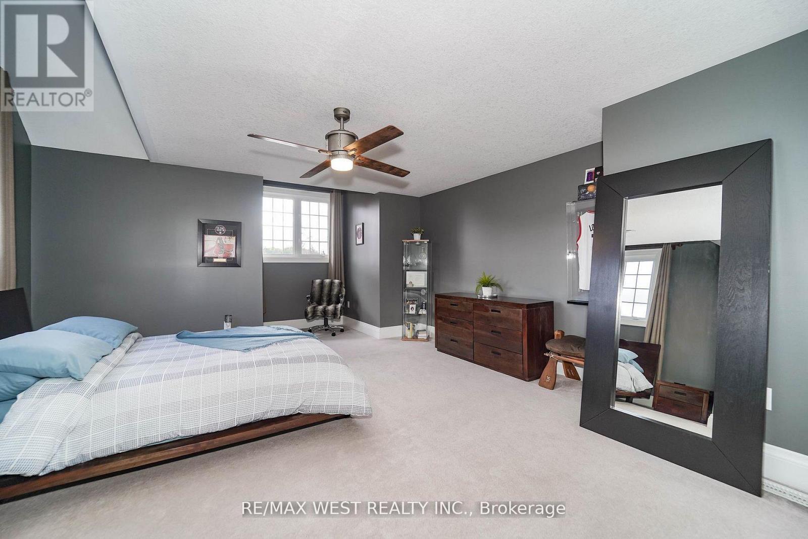 18 Wyndance Way, Uxbridge, ON - Indoor Photo Showing Bedroom
