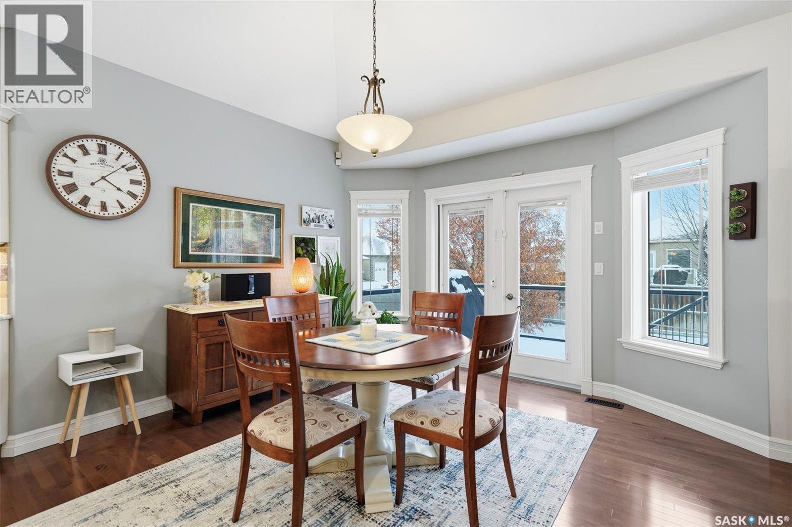 1202 Beechmont View, Saskatoon, SK - Indoor Photo Showing Dining Room