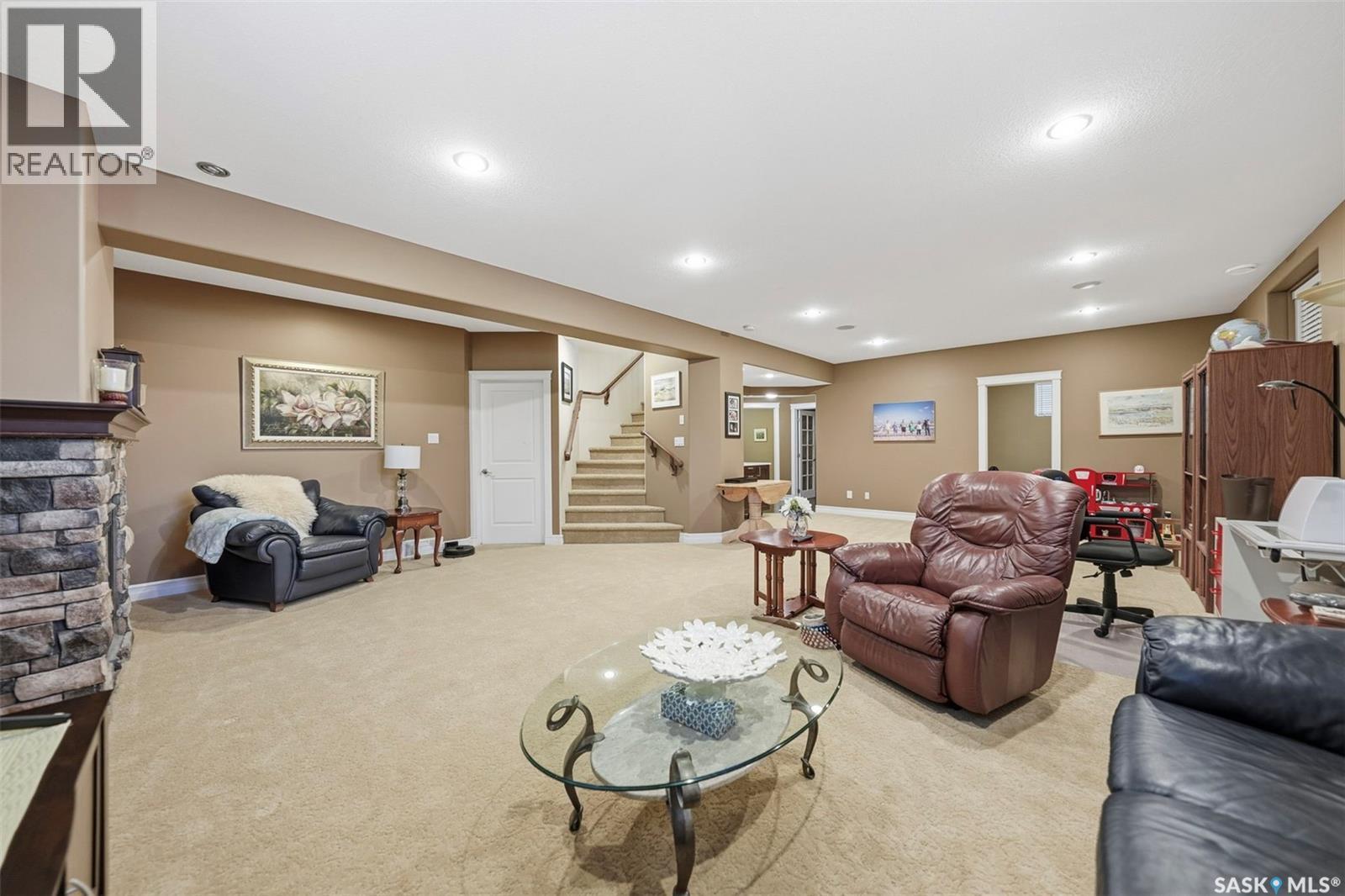 1202 Beechmont View, Saskatoon, SK - Indoor Photo Showing Basement