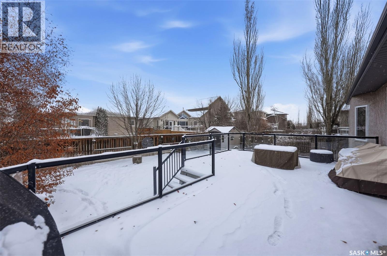 1202 Beechmont View, Saskatoon, SK - Outdoor