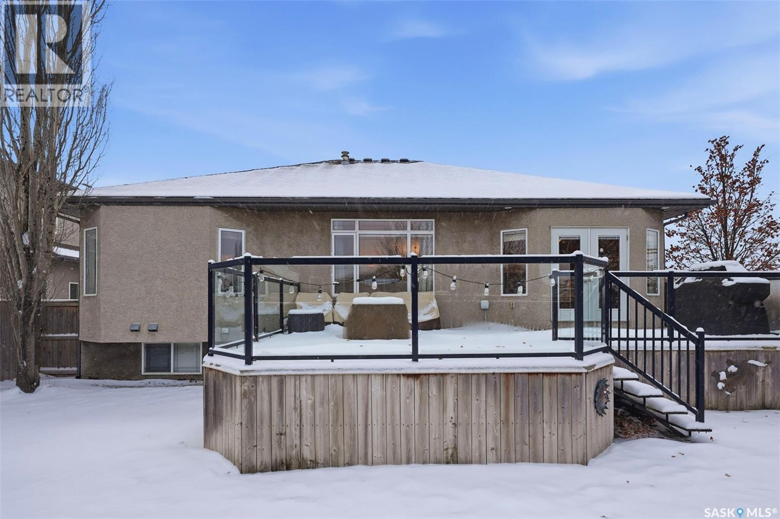 1202 Beechmont View, Saskatoon, SK - Outdoor With Exterior