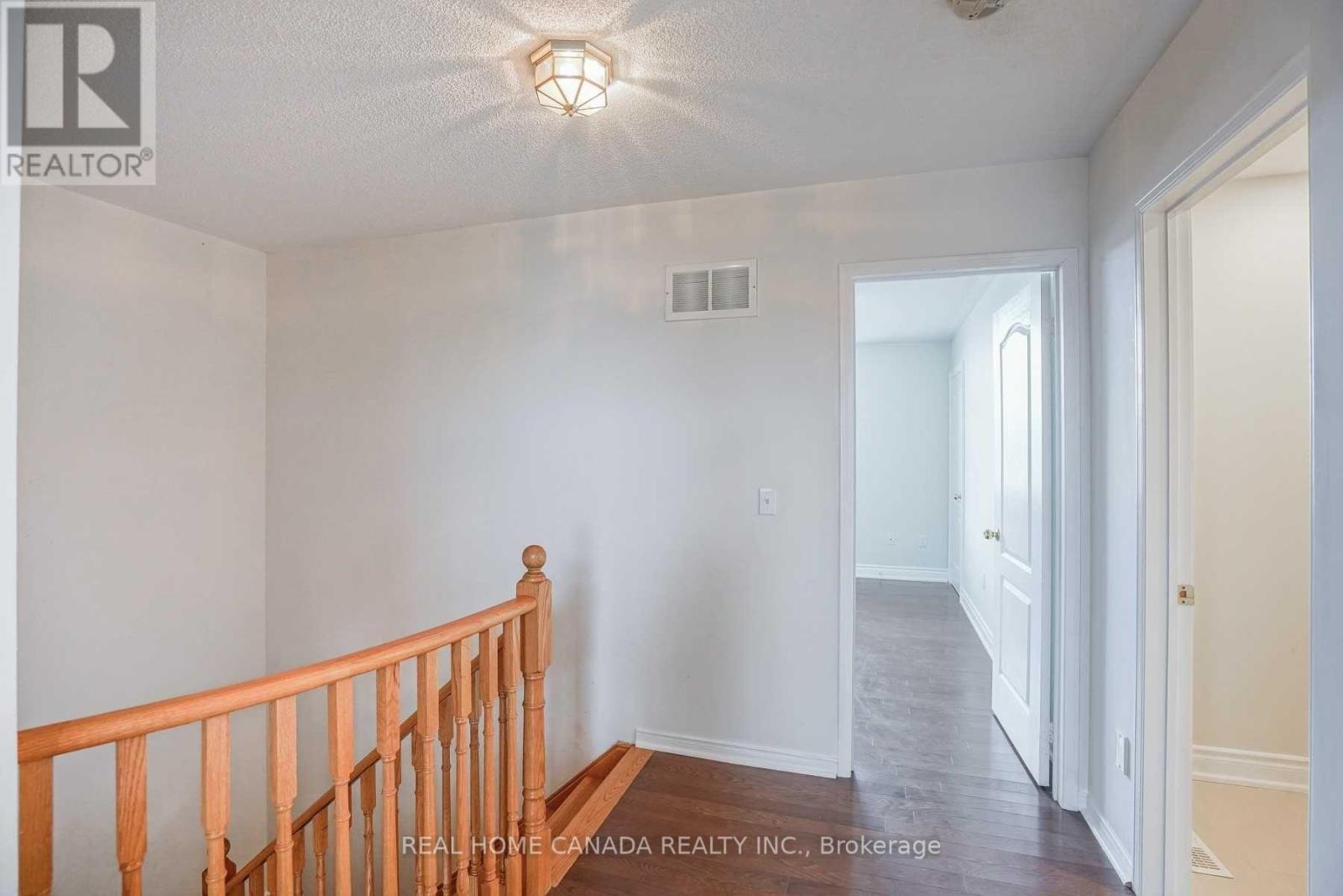 3323 Southwick Street, Mississauga, ON - Indoor Photo Showing Other Room