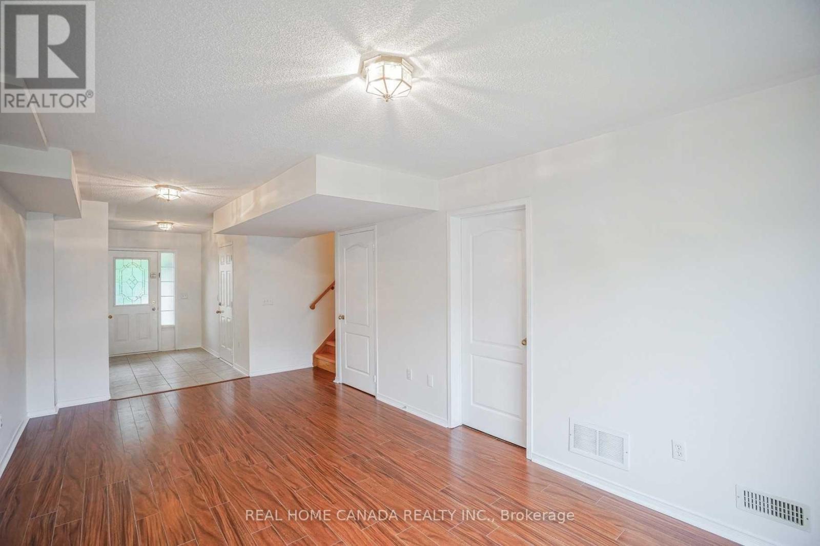 3323 Southwick Street, Mississauga, ON - Indoor Photo Showing Other Room