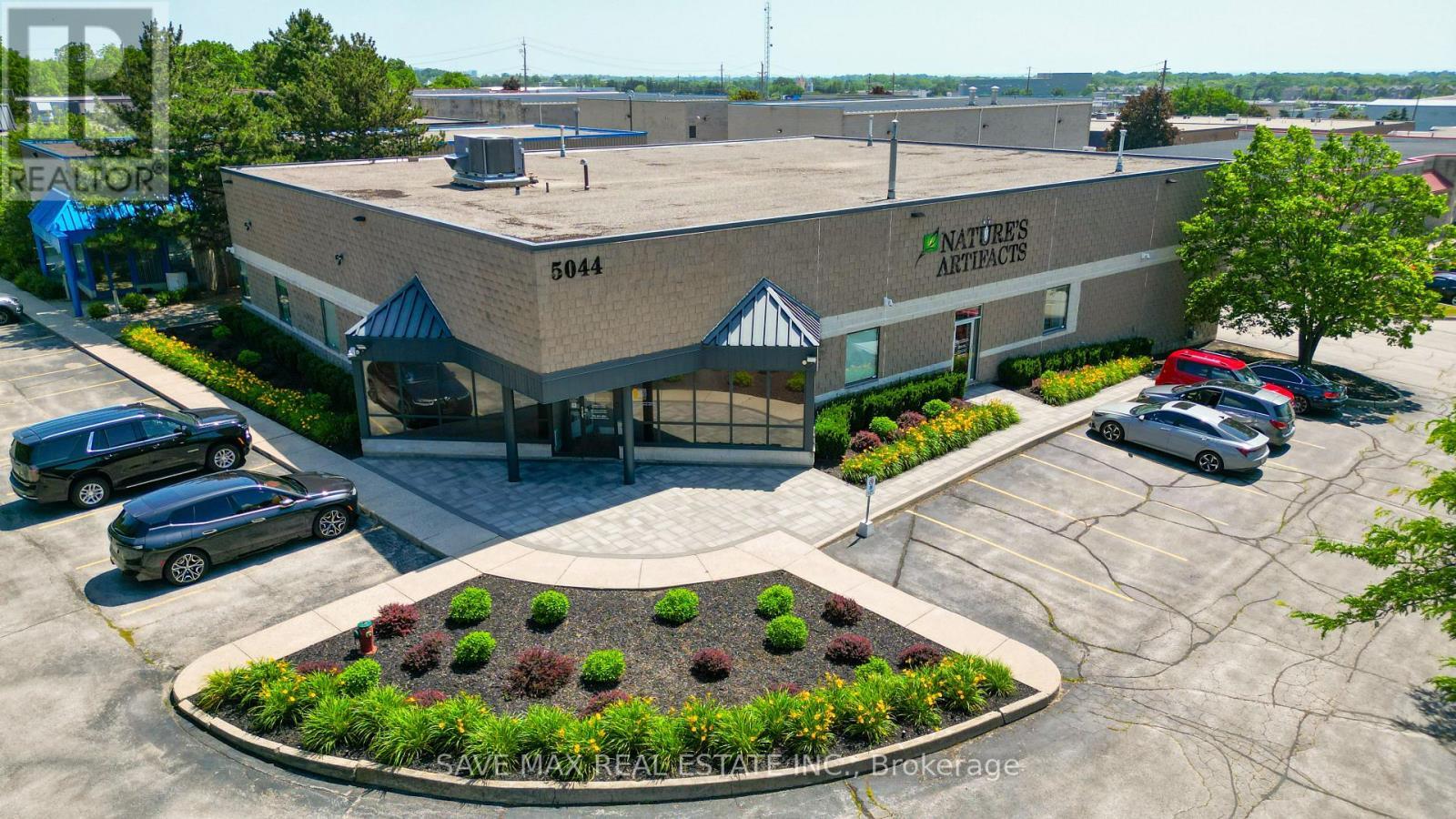 5044 South Service Road, Burlington, ON