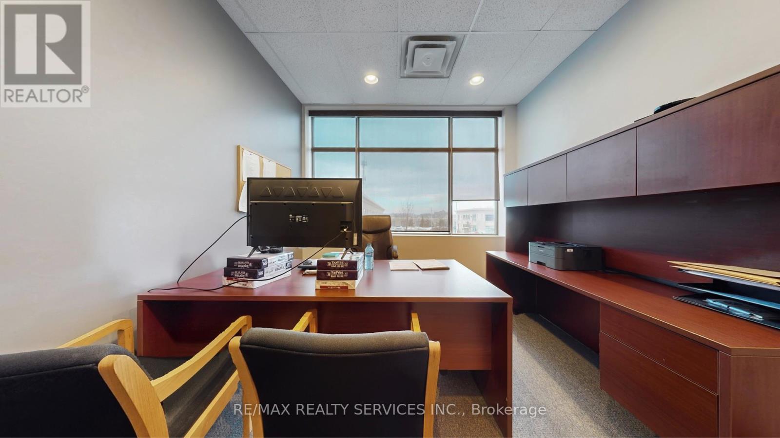 212 - 420 Bronte Street S, Milton, ON