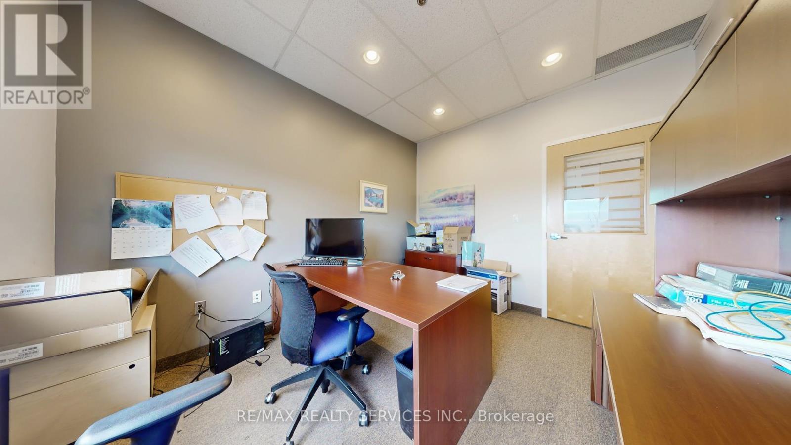 212 - 420 Bronte Street S, Milton, ON