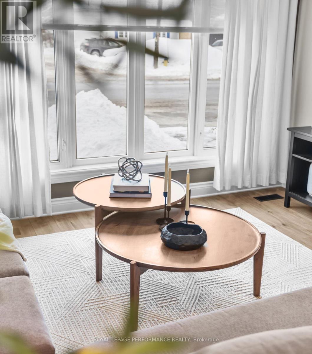 1133 Laurier Street, Clarence-Rockland, ON - Indoor With Fireplace