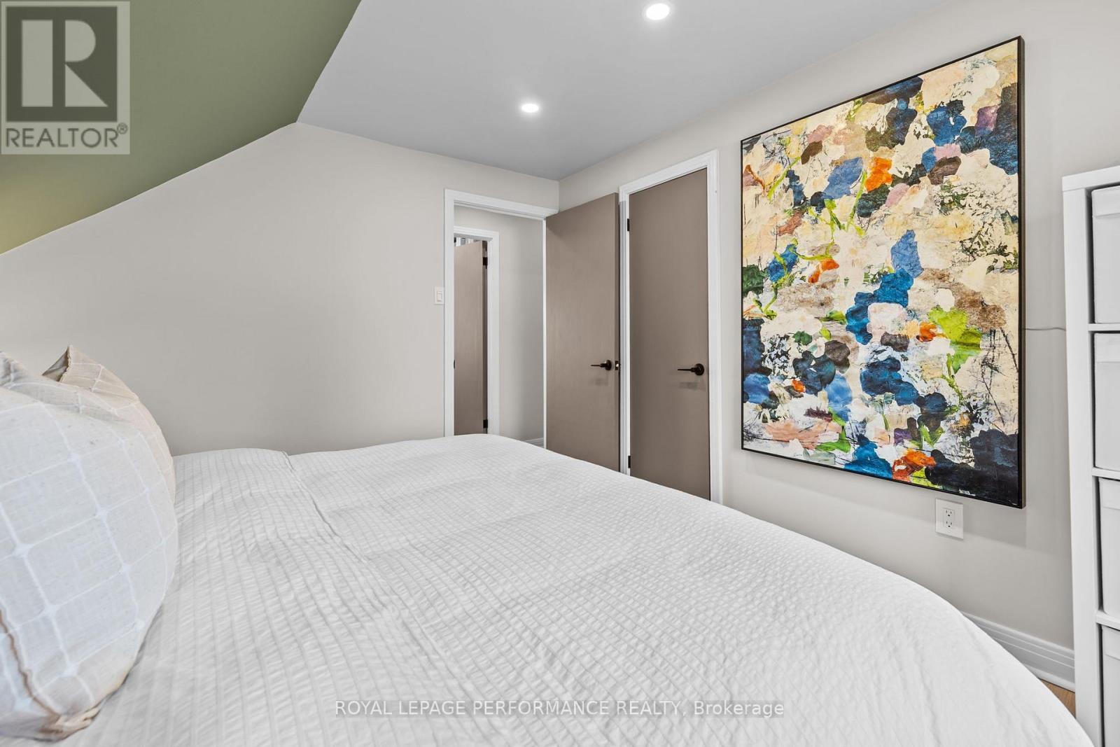 1133 Laurier Street, Clarence-Rockland, ON - Indoor Photo Showing Bedroom