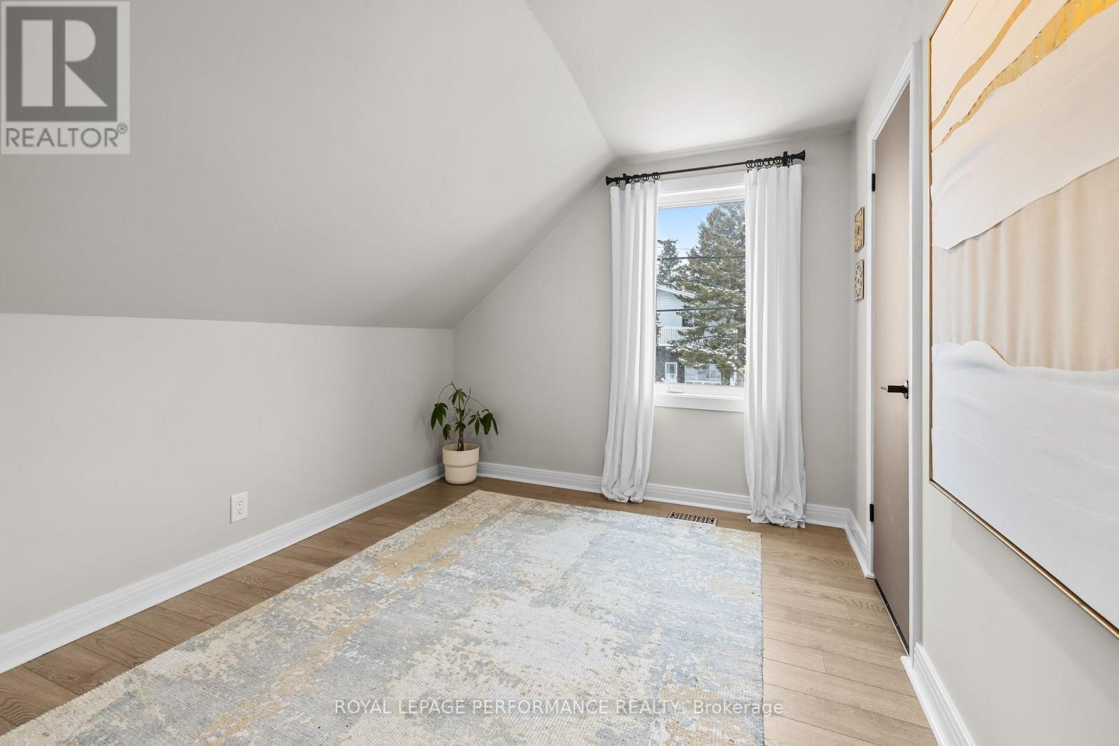 1133 Laurier Street, Clarence-Rockland, ON - Indoor Photo Showing Other Room