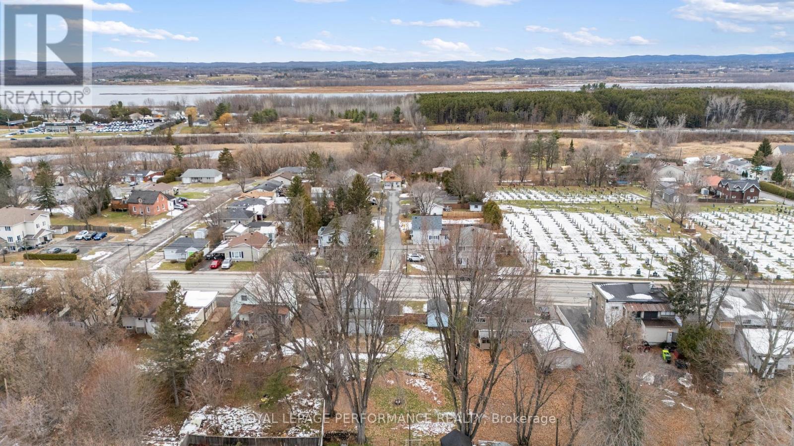 1133 Laurier Street, Clarence-Rockland, ON - Outdoor With View