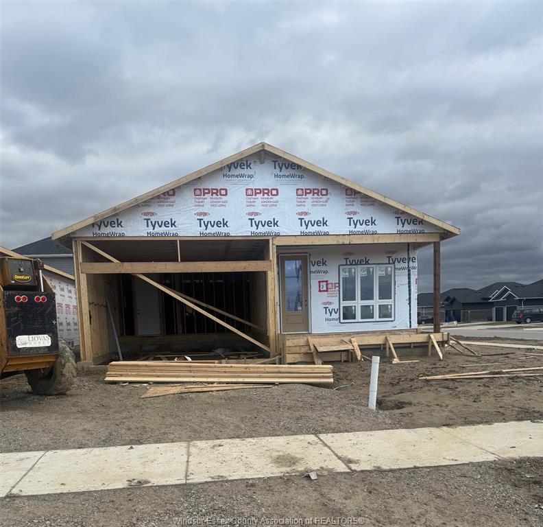 2 Rosewood Crescent, Chatham, ON