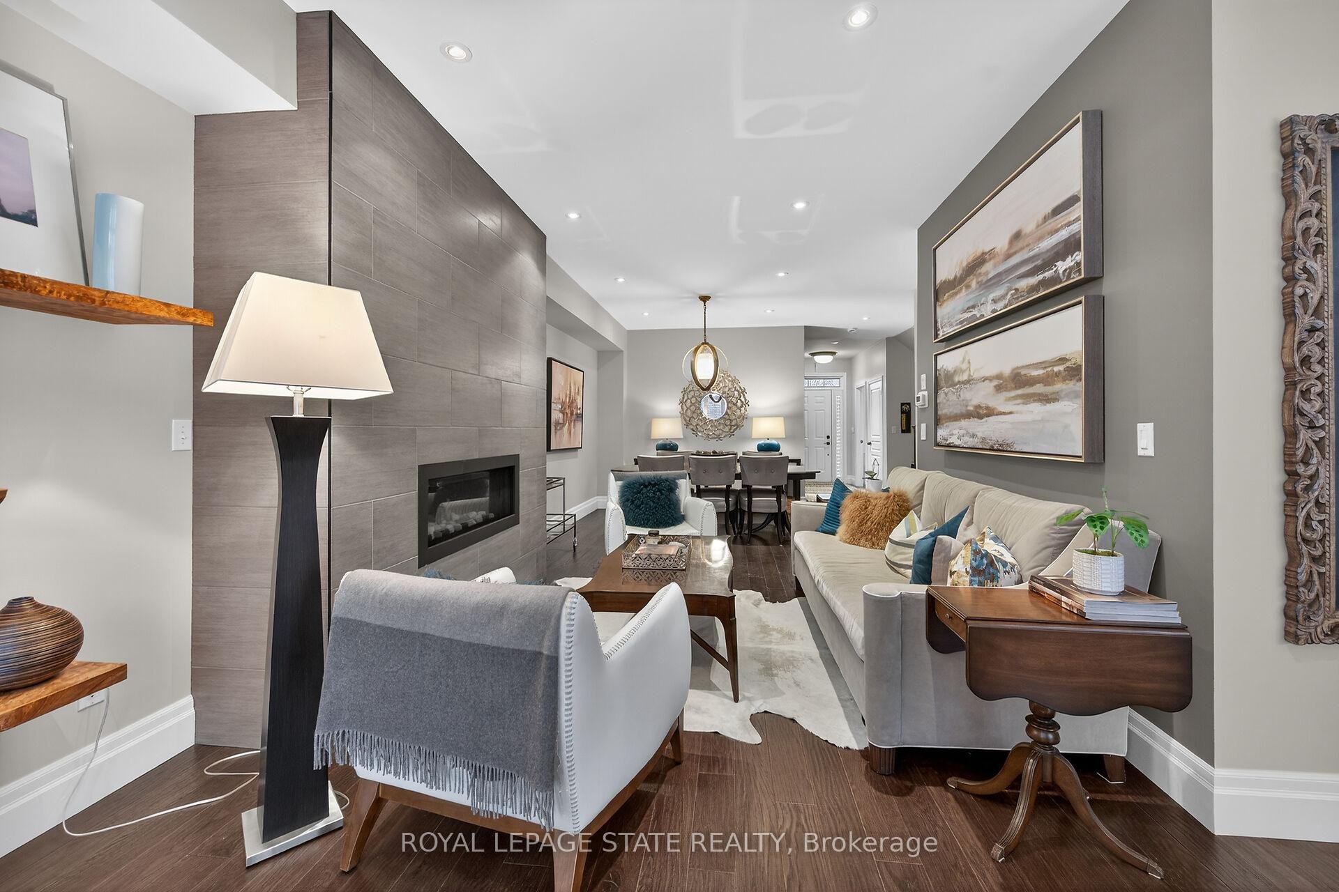 19-71 Sulphur Springs Road, Hamilton, ON - Indoor With Fireplace