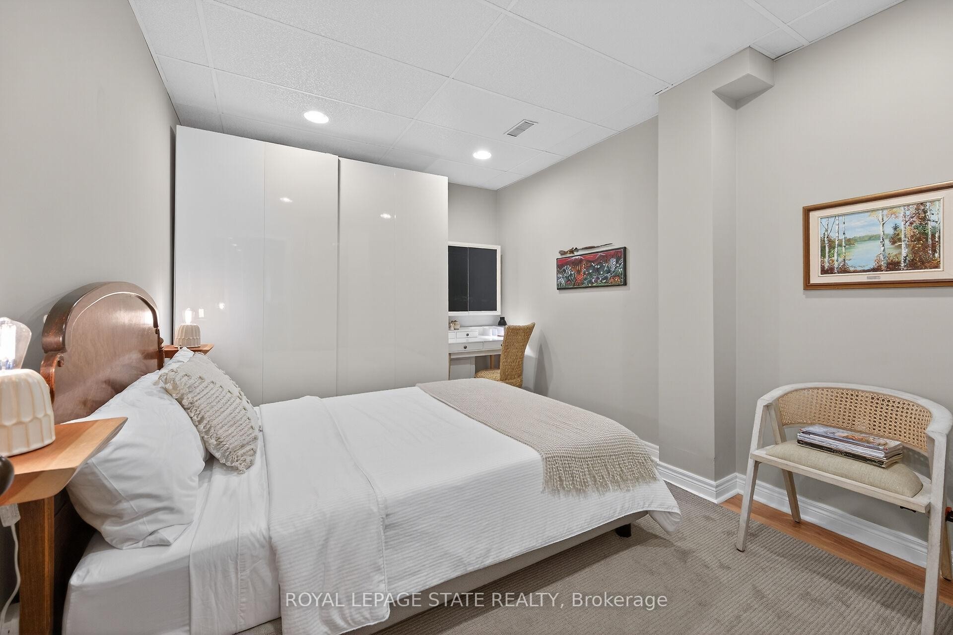 19-71 Sulphur Springs Road, Hamilton, ON - Indoor Photo Showing Bedroom