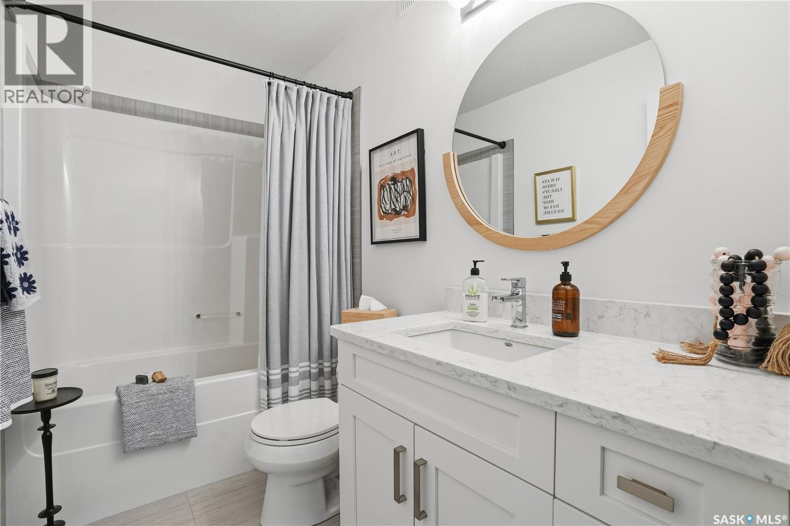 5322 Tutor Way, Regina, SK - Indoor Photo Showing Bathroom