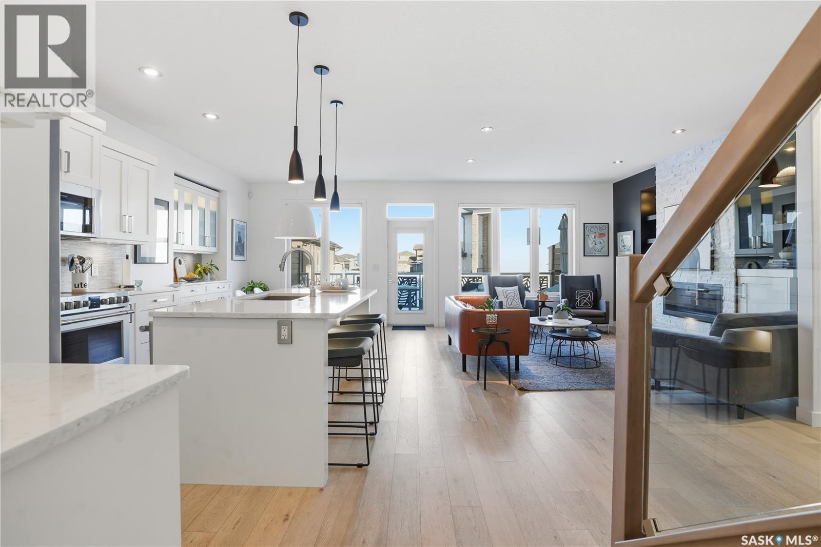 5322 Tutor Way, Regina, SK - Indoor Photo Showing Kitchen With Upgraded Kitchen