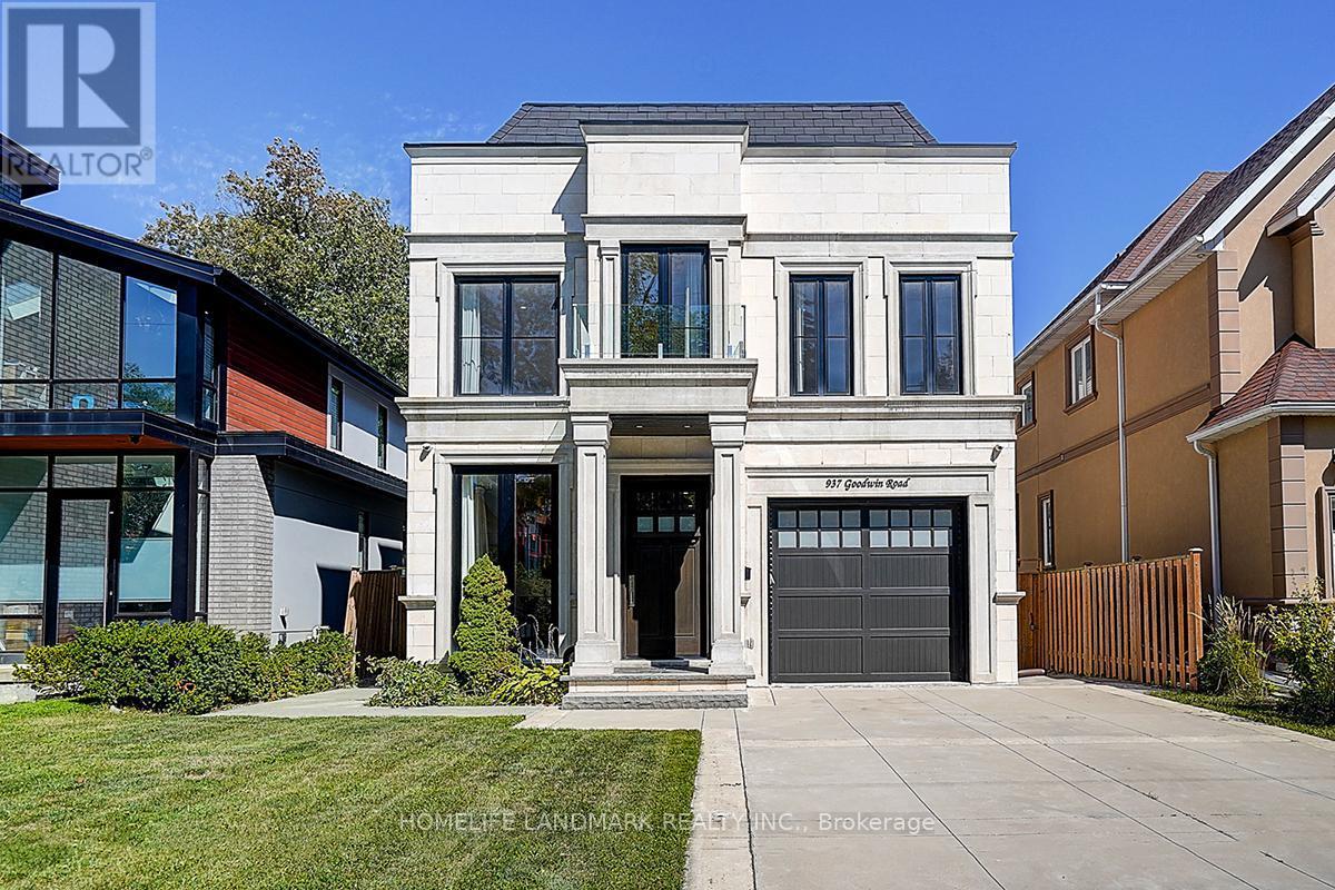 937 Goodwin Road, Mississauga, ON - Outdoor With Facade
