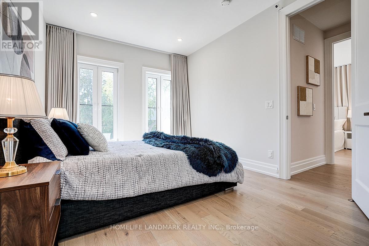 937 Goodwin Road, Mississauga, ON - Indoor Photo Showing Bedroom