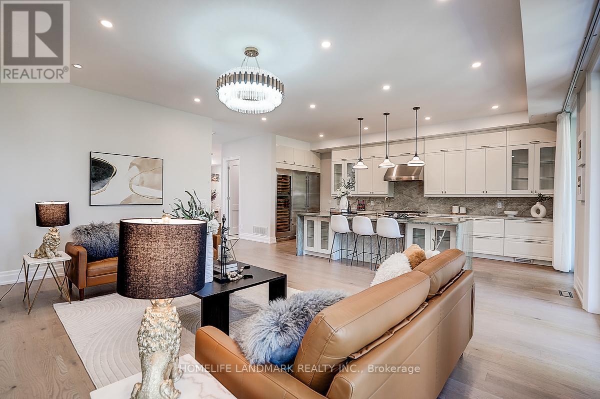 937 Goodwin Road, Mississauga, ON - Indoor Photo Showing Other Room