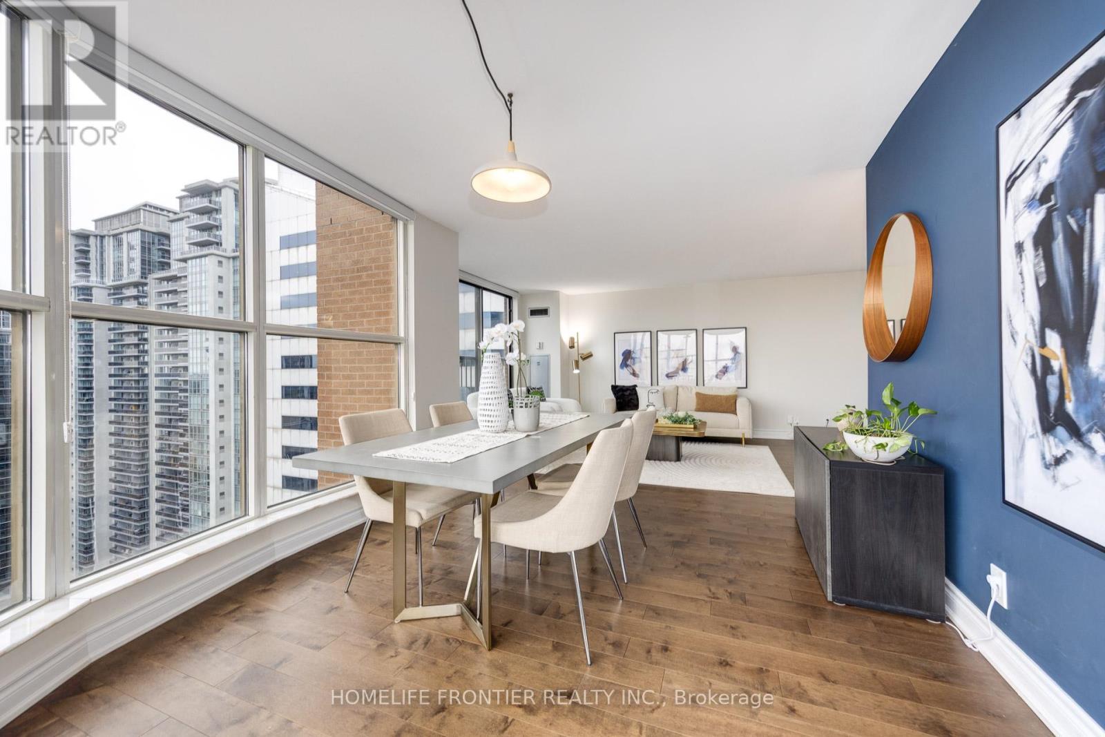 2602 - 100 Upper Madison Avenue, Toronto, ON - Indoor Photo Showing Dining Room