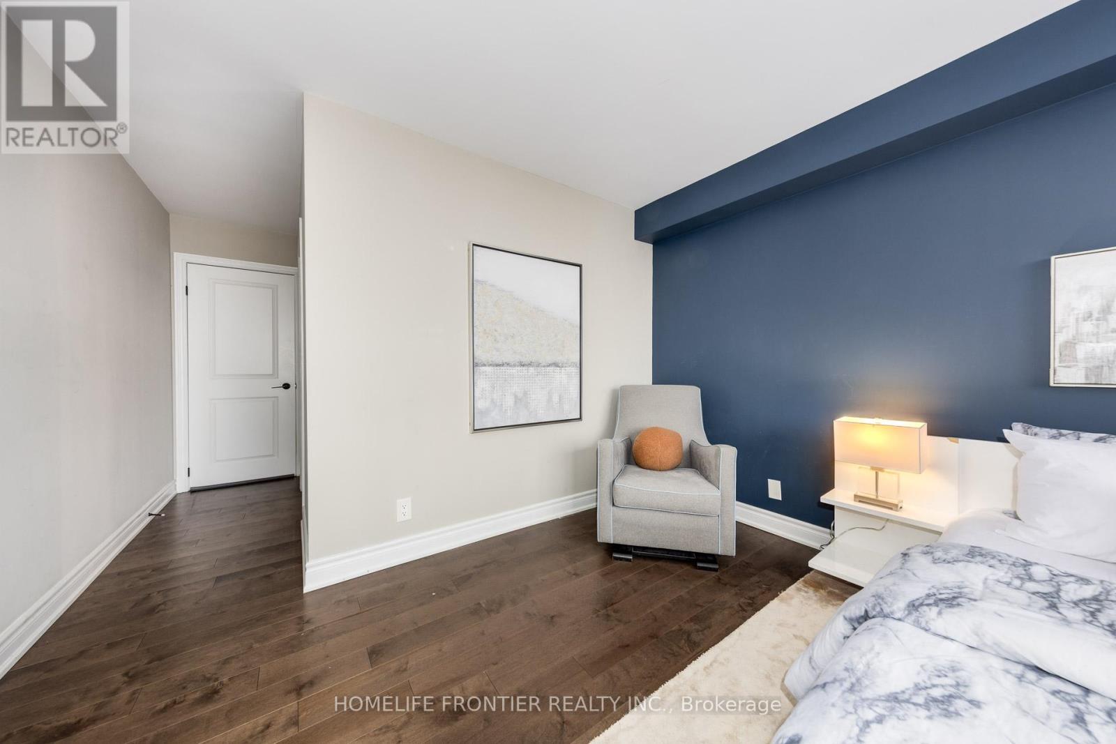 2602 - 100 Upper Madison Avenue, Toronto, ON - Indoor Photo Showing Bedroom