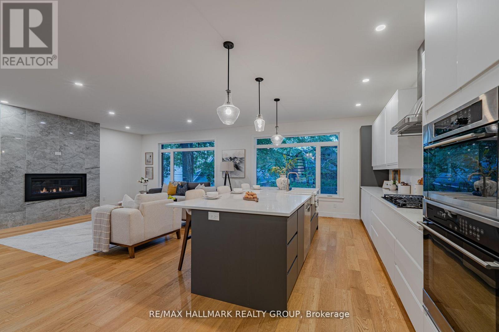 14 Thornton Avenue, Ottawa, ON - Indoor Photo Showing Kitchen With Fireplace